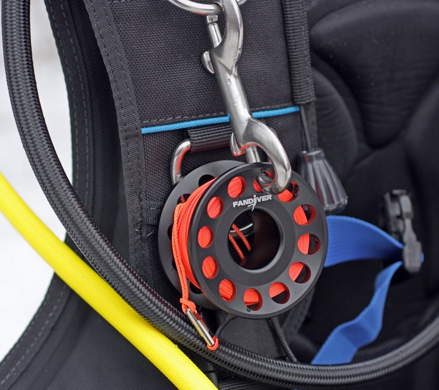 Катушка-шпуля алюминиевая FanDiver 30 м AR50-30